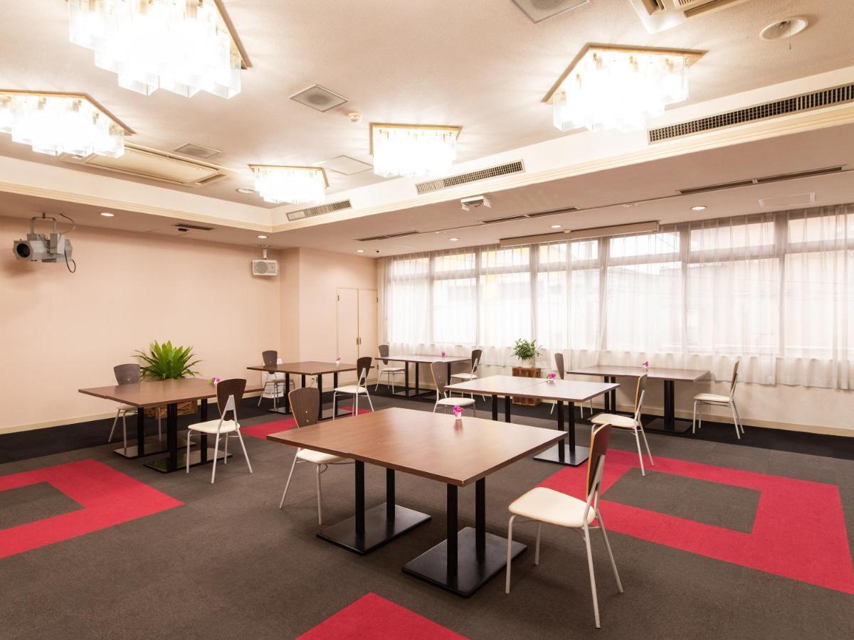 Hotel Primrose Saito Екстериор снимка