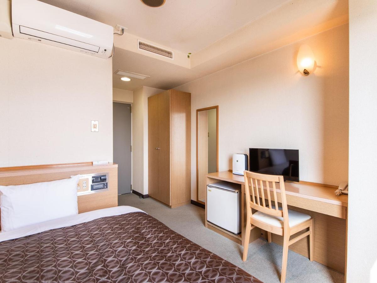 Hotel Primrose Saito Екстериор снимка