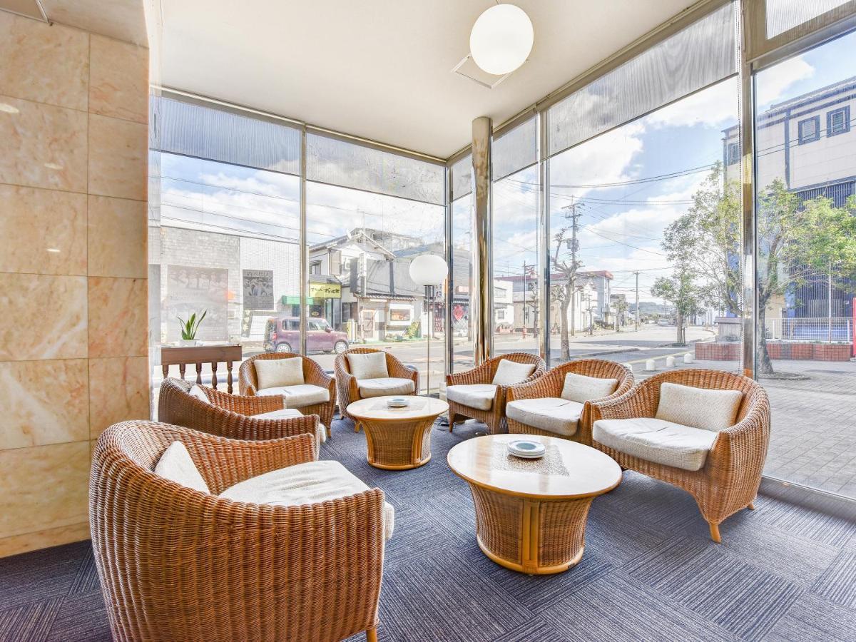 Hotel Primrose Saito Екстериор снимка